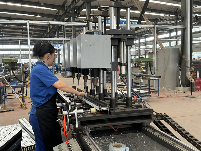 Shiny-Control Technology Develop (Beijing) Co., Ltd. dây chuyền sản xuất của nhà sản xuất