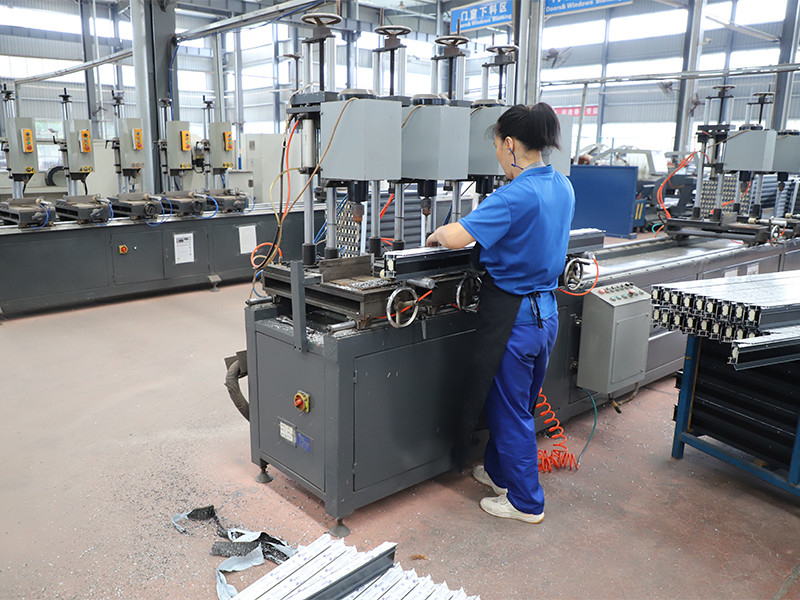 Shiny-Control Technology Develop (Beijing) Co., Ltd. dây chuyền sản xuất của nhà sản xuất